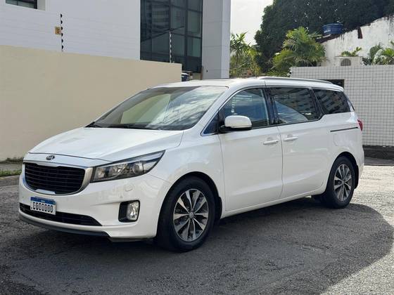 KIA CARNIVAL 3.3 EX V6 24V GASOLINA 4P AUTOMATICO KIA CARNIVAL 3.3 EX V6 24V GASOLINA 4P AUTOMATICO